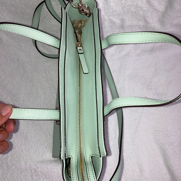Kate Spade Purse SOLD - Picture 3 of 8